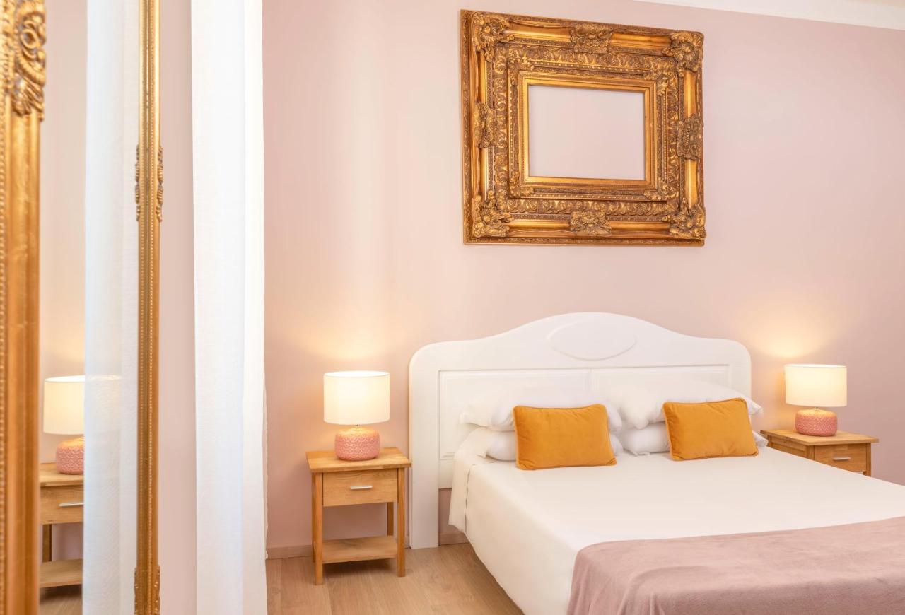 Colibri Prestige Rooms - Roman Ruins View Cagliari Dış mekan fotoğraf